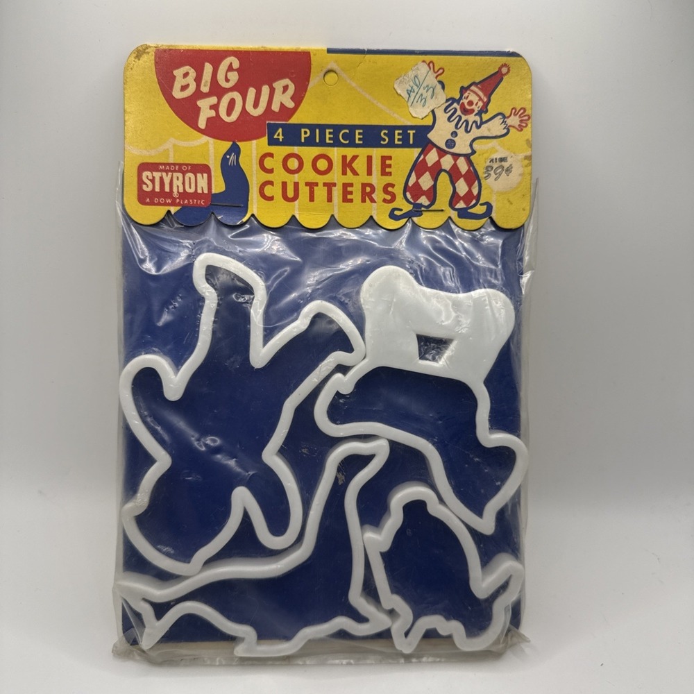 Vintage Hutzler Big Four 4 Piece Cookie Cutter Set NOS Sealed Styron Dow Plastic